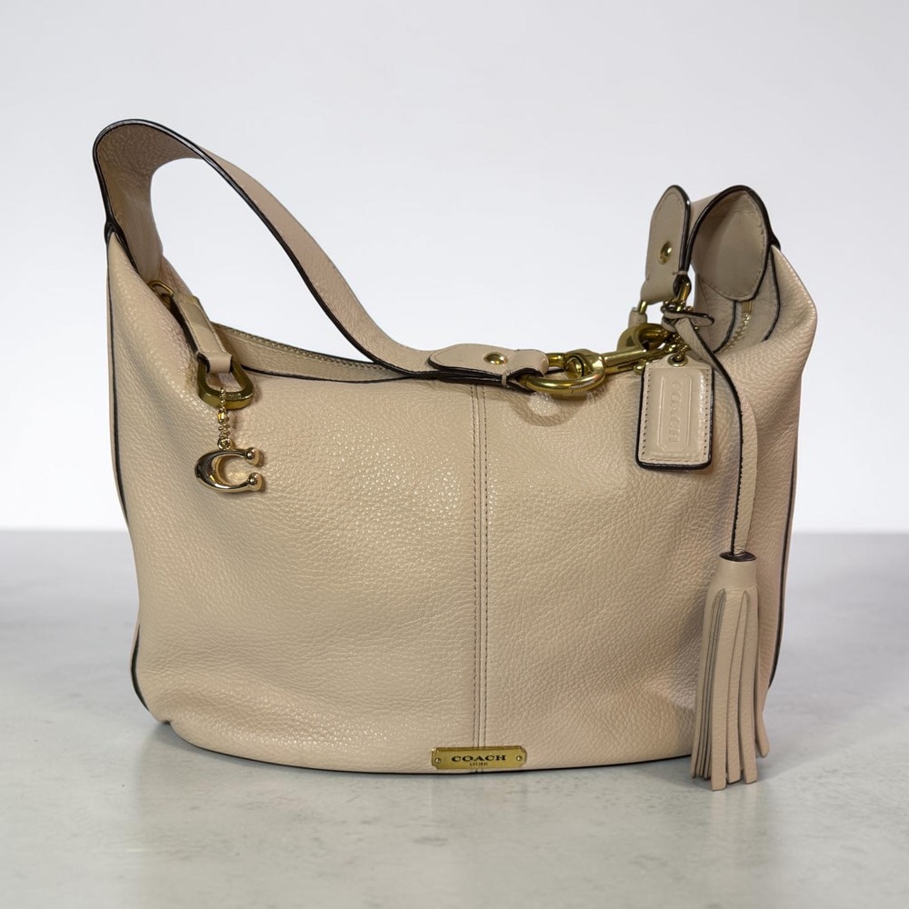 Coach Avery F23960 Cream Pebbled Leather Hobo Shoulder Bag Gold Hardware